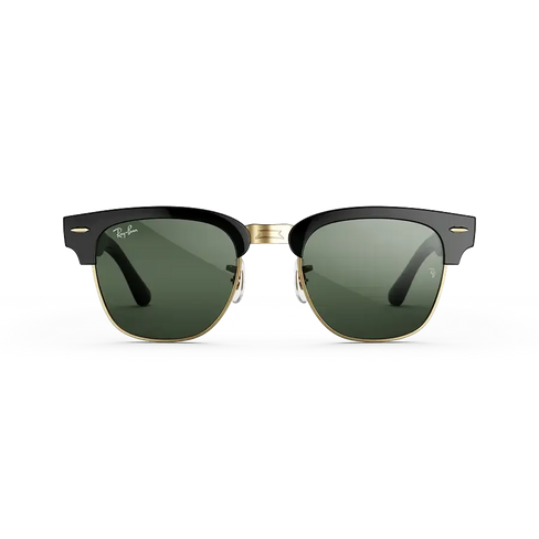 Vue avant des Ray-Ban Meta Audio Clubmaster avec monture noir brillant et verres Transitions® vert graphite dorés.