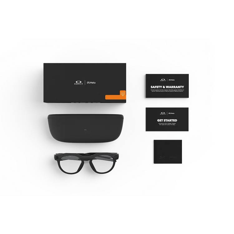 Fournis avec vos lunettes Oakley Meta : étui de chargement Oakley Meta, lunettes IA Oakley Meta et guide de démarrage.