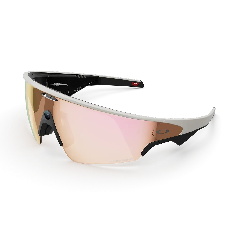 Vue de trois-quarts gauche des lunettes Oakley Meta Vanguard avec monture blanche et verres Prizm™ Rose Gold.