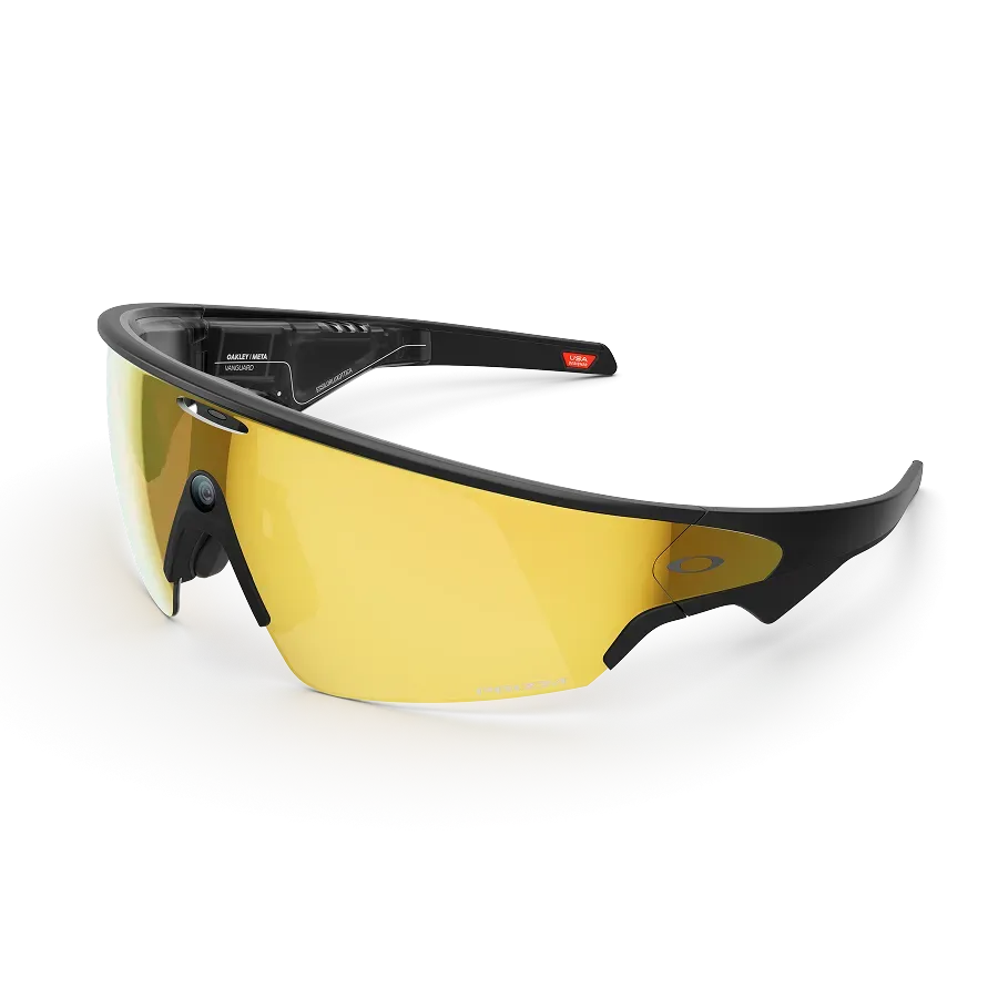 Vue de trois-quarts gauche des lunettes Oakley Meta Vanguard avec monture noir mat et verres Prizm™ 24K.