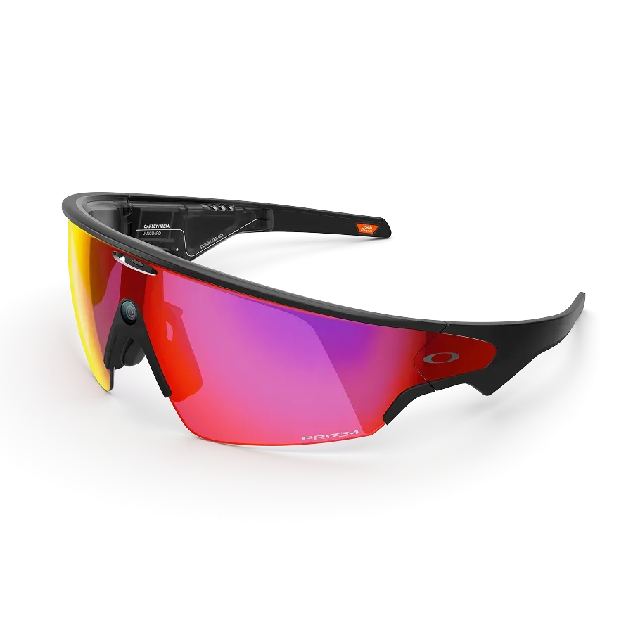 Vue de trois-quarts gauche des lunettes Oakley Meta Vanguard avec monture noir mat et verres Prizm™ Road.