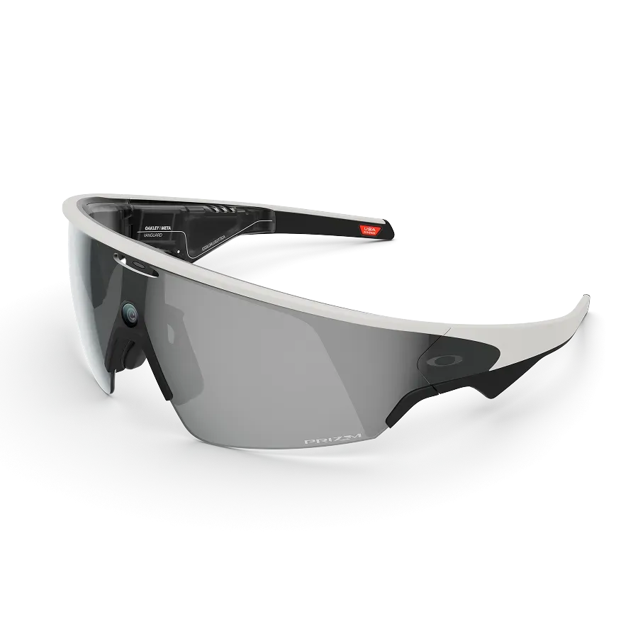 Vue de trois-quarts gauche des lunettes Oakley Meta Vanguard avec monture blanc mat et verres Prizm™ Black.