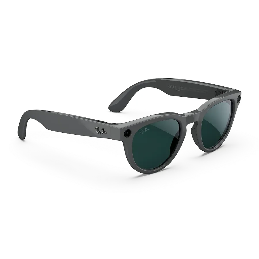 Vue de droite des lunettes Ray-Ban Meta avec monture gris astéroïde brillant et verres Transitions® émeraude.
